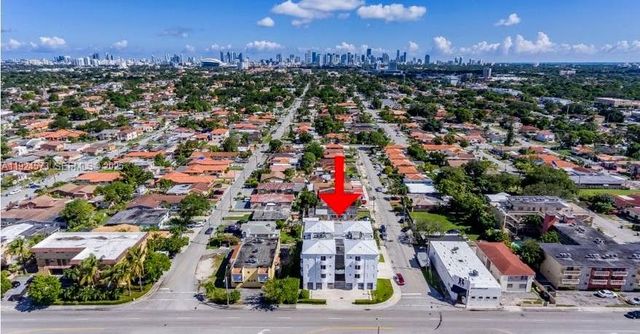 411 SW 37th Ave 2B, Miami, FL 33135