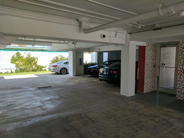 411 SW 37th Ave 2B, Miami, FL 33135