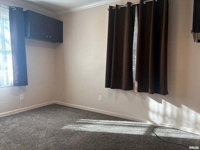 2135 W HARPER Terrace, Peoria, IL 61604