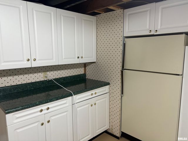 2135 W HARPER Terrace, Peoria, IL 61604