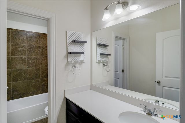 2921 Winding Trail, Schertz, TX 78108