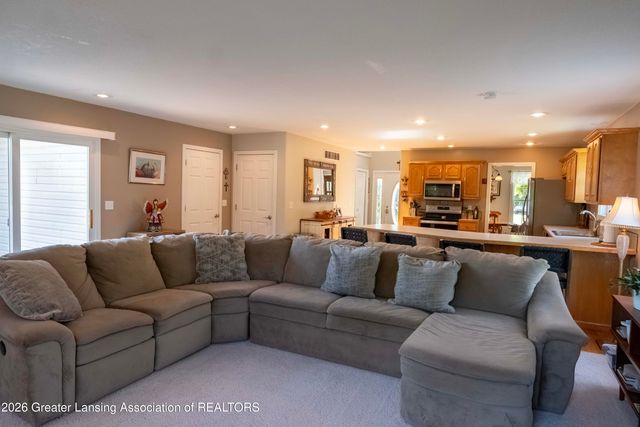 1645 Gander Hill Drive, Holt, MI 48842
