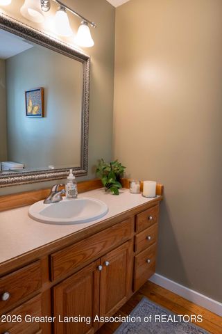 1645 Gander Hill Drive, Holt, MI 48842