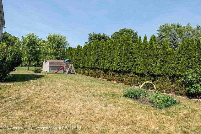 1645 Gander Hill Drive, Holt, MI 48842