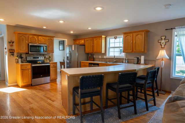 1645 Gander Hill Drive, Holt, MI 48842