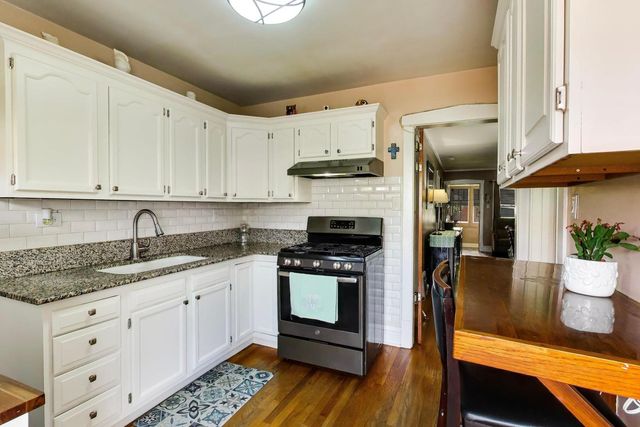 1005 Hannah Avenue, Forest Park, IL 60130