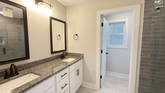 414B Oak St, Clarksville, TN 37042