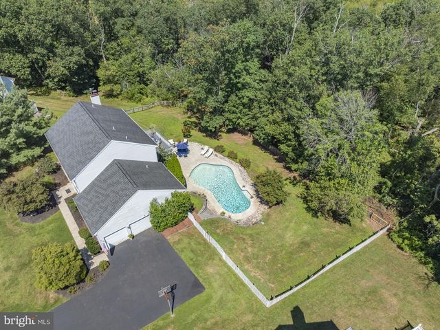 160 JOAN DR, Collegeville, PA 19426