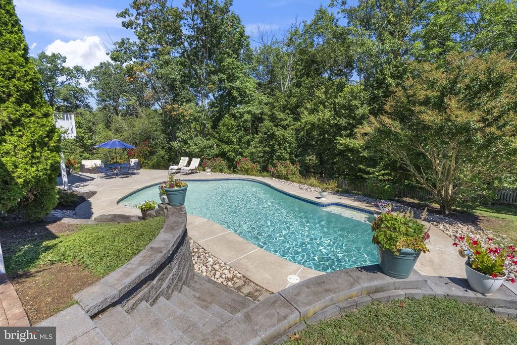 160 JOAN DR, Collegeville, PA 19426