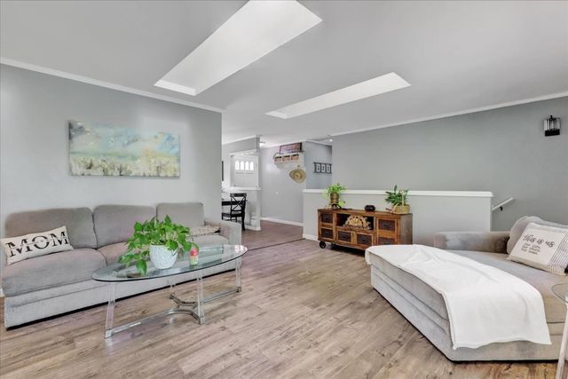 17862 Foxtail Dr, Penn Valley, CA 95946