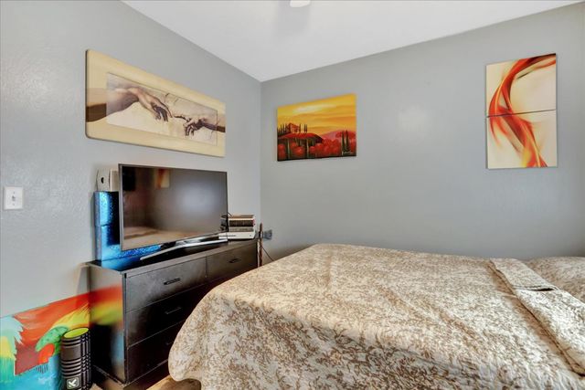 17862 Foxtail Dr, Penn Valley, CA 95946