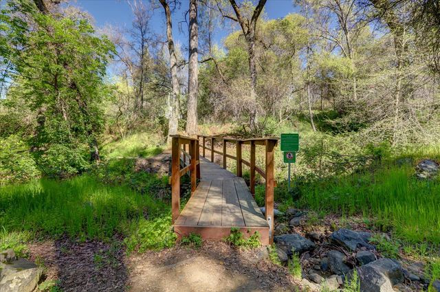 17862 Foxtail Dr, Penn Valley, CA 95946