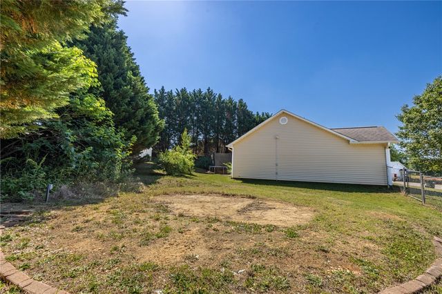 157 Bufflehead Circle, Liberty, SC 29657