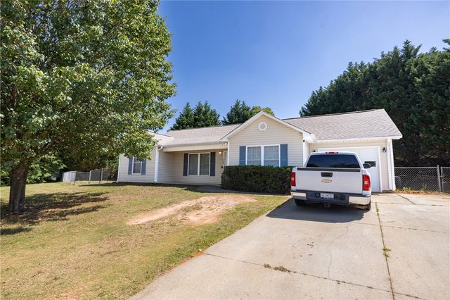 157 Bufflehead Circle, Liberty, SC 29657