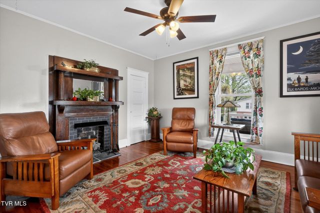 305 Texas Avenue, Bristol, VA 24201
