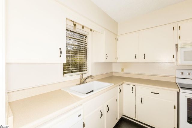 125 Inglewood Way, Greenville, SC 29615