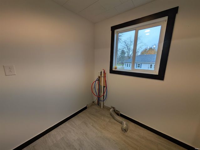 7625 N ST RD 159, Bicknell, IN 47512