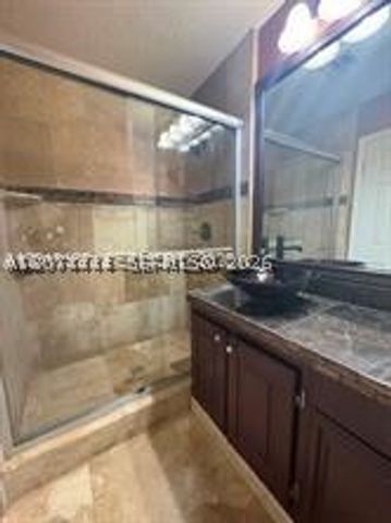 835 NW 81st Way 5, Plantation, FL 33324