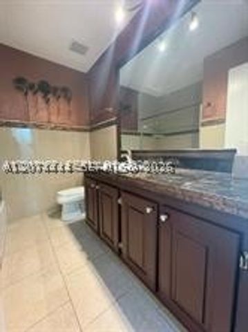 835 NW 81st Way 5, Plantation, FL 33324