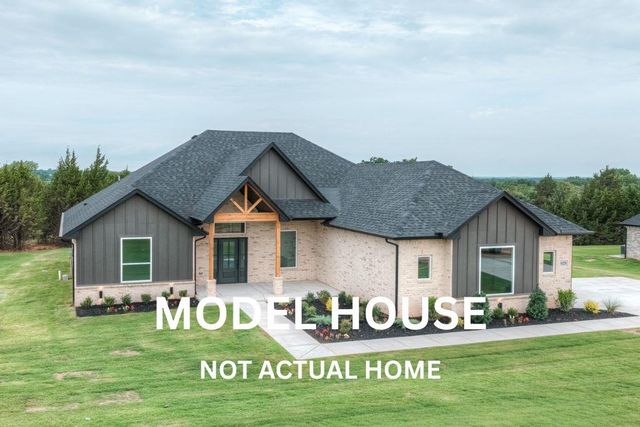 2434 Wolf Creek Bend, Blanchard, OK 73010