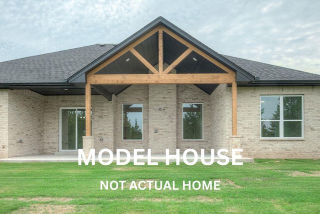 2434 Wolf Creek Bend, Blanchard, OK 73010