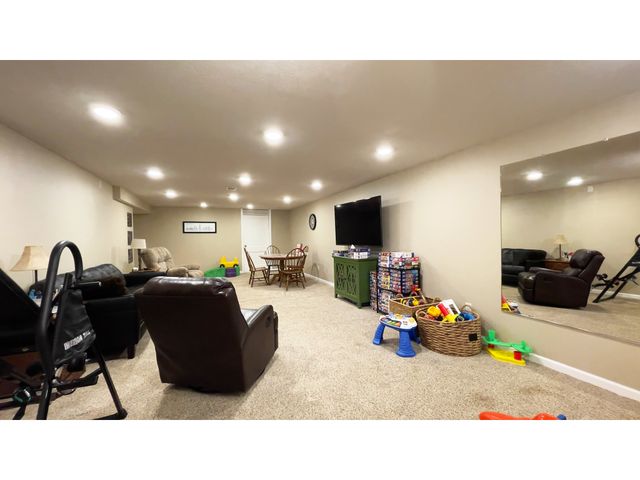 6240 Azure Lane, Indianapolis, IN 46220
