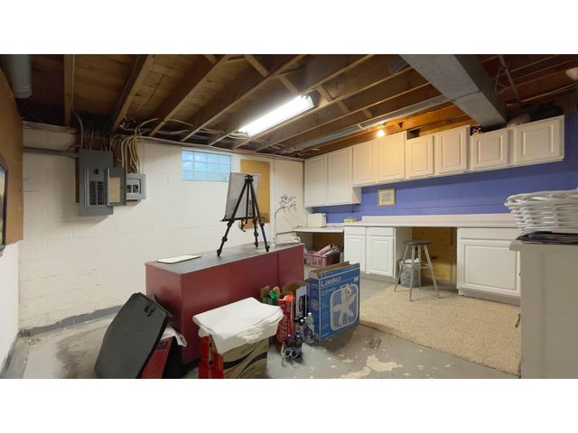 6240 Azure Lane, Indianapolis, IN 46220
