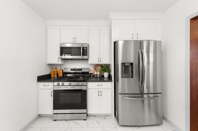 411 W 26th Ave, Spokane, WA 99203