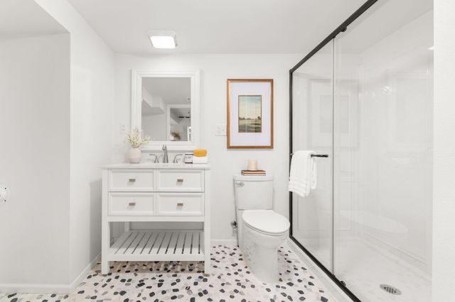 411 W 26th Ave, Spokane, WA 99203