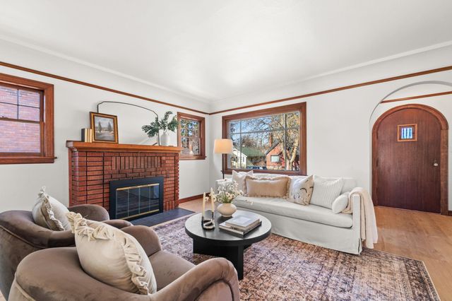 411 W 26th Ave, Spokane, WA 99203