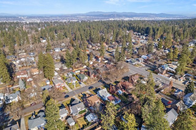 411 W 26th Ave, Spokane, WA 99203