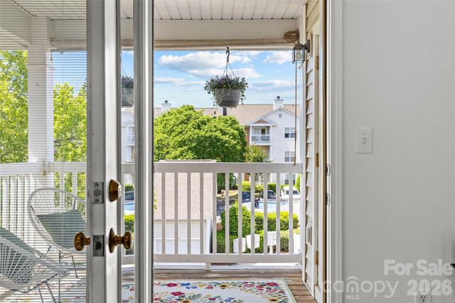 10652 Hill Point Court, Charlotte, NC 28262