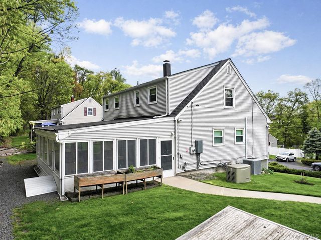 46 Graney Court, Pearl River, NY 10965