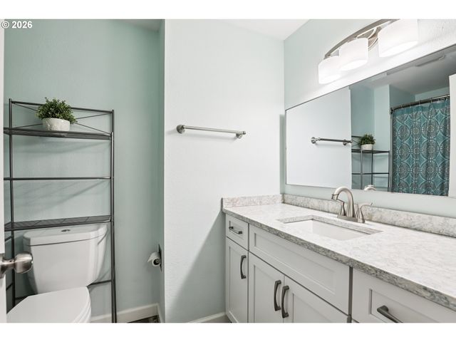 7870 Sw 165TH Ave, Beaverton, OR 97007