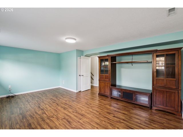 7870 Sw 165TH Ave, Beaverton, OR 97007