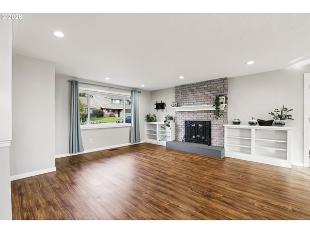 7870 Sw 165TH Ave, Beaverton, OR 97007