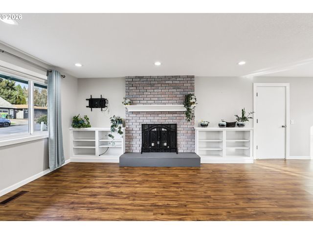 7870 Sw 165TH Ave, Beaverton, OR 97007