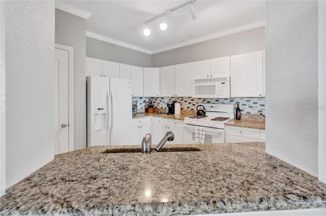 2731 VIA CAPRI 928, Clearwater, FL 33764