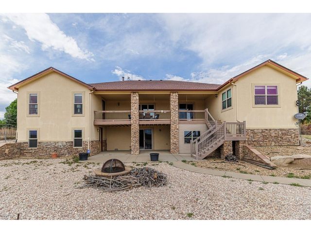 1341 Sweetwater Ln, Berthoud, CO 80513