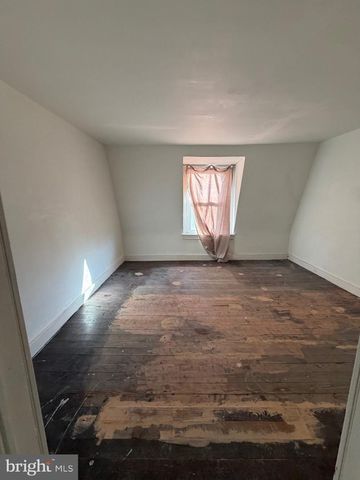 629 TULPEHOCKEN ST, Reading, PA 19601