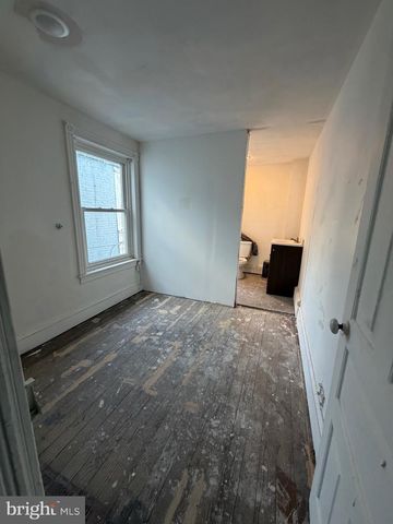 629 TULPEHOCKEN ST, Reading, PA 19601