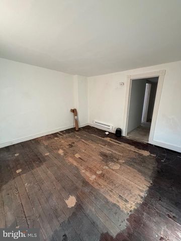 629 TULPEHOCKEN ST, Reading, PA 19601