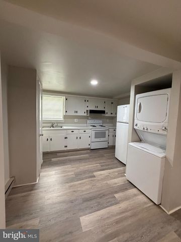 1425 DANDRIDGE ST, Fredericksburg, VA 22401