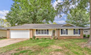 1527 East Downing Street, Springfield, MO 65804