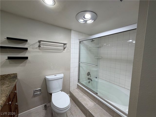 908 Vegas Valley Drive, Las Vegas, NV 89109