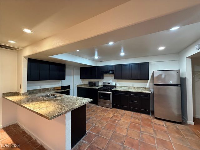 908 Vegas Valley Drive, Las Vegas, NV 89109