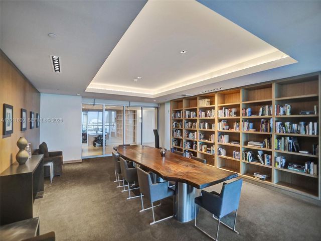 900 Biscayne Blvd 501, Miami, FL 33132