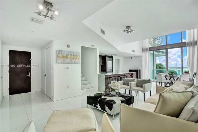 900 Biscayne Blvd 501, Miami, FL 33132