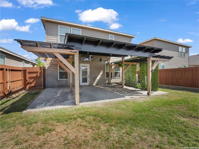 426 Dappled Willow, New Braunfels, TX 78130