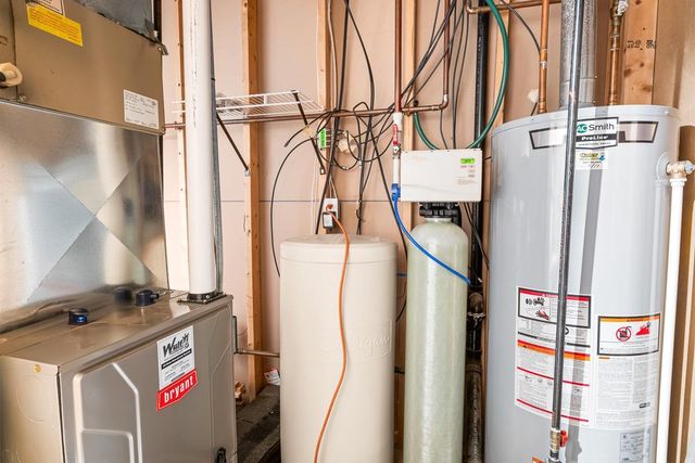 5997 BLUFF LEDGE ROAD, Sturgeon Bay, WI 54235